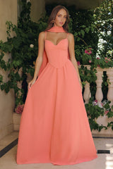 flowing maxi dress is designed to make an elegant impression at any formal event