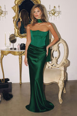 strapless gown is crafted with a matte satin bodice and smooth satin skirt, offering depth and contrast in a single-tone design