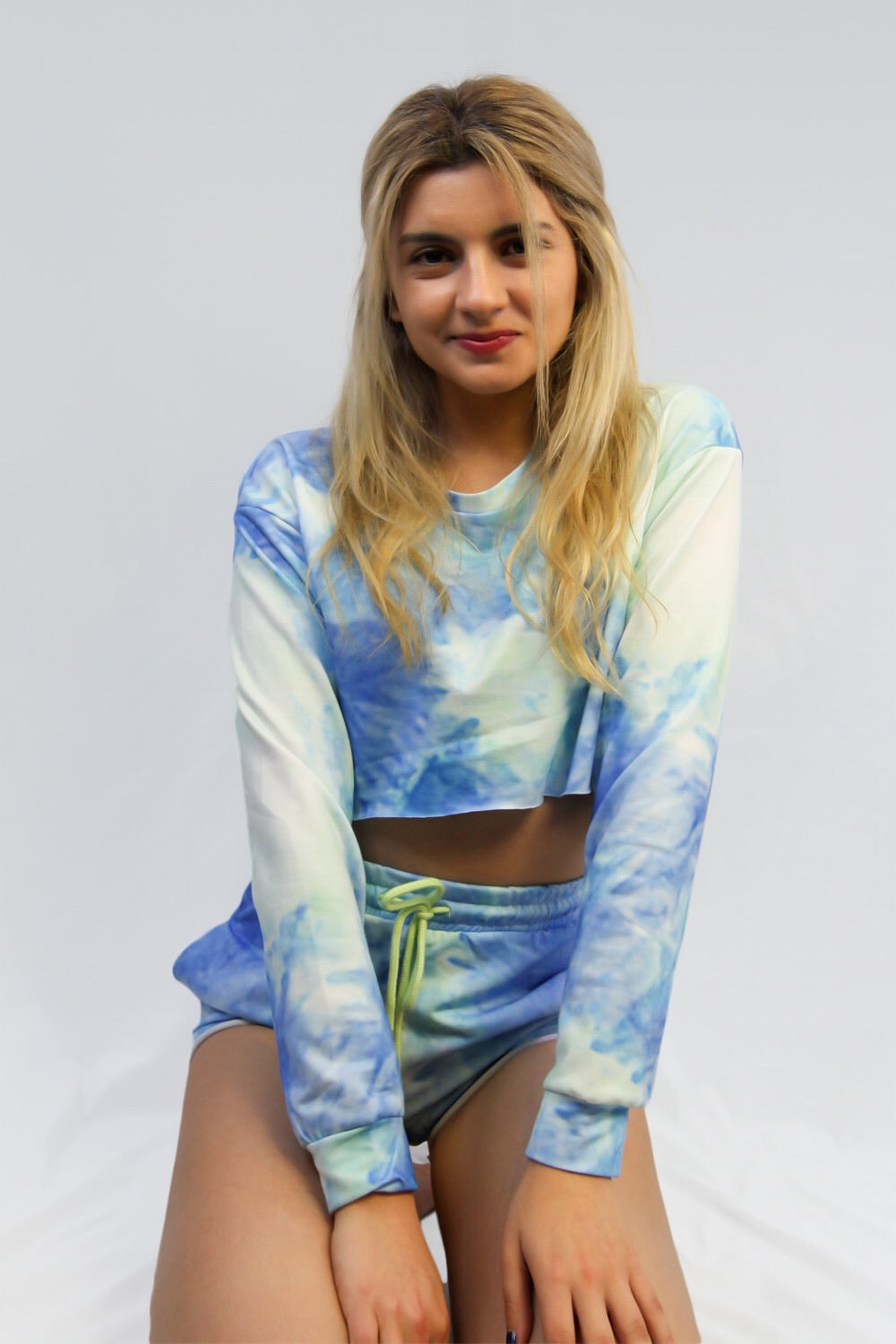 Tie dye cropped online jumper