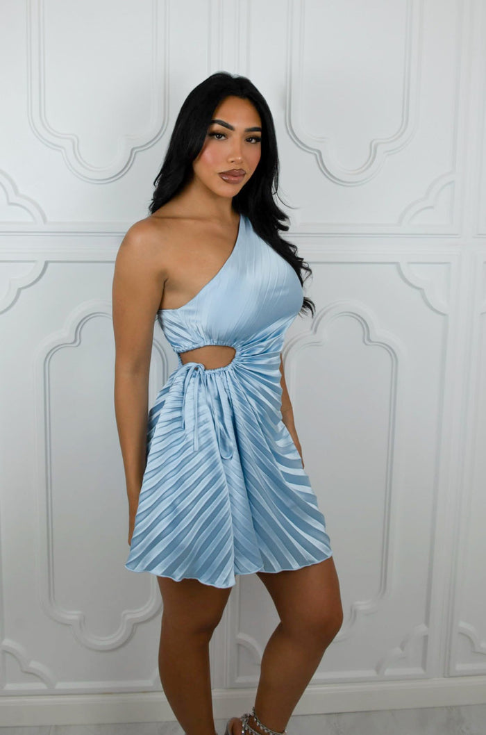 Pleated one shoulder asymmetrical mini dress with side cutout