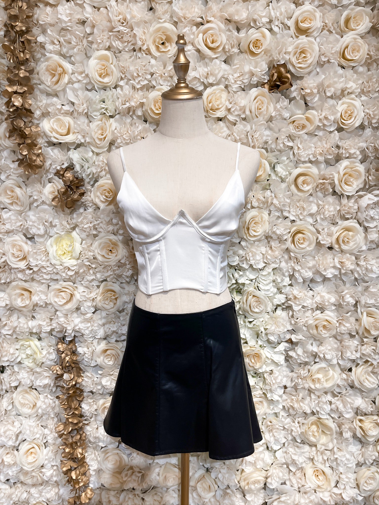 Hallie Crop Top (White)