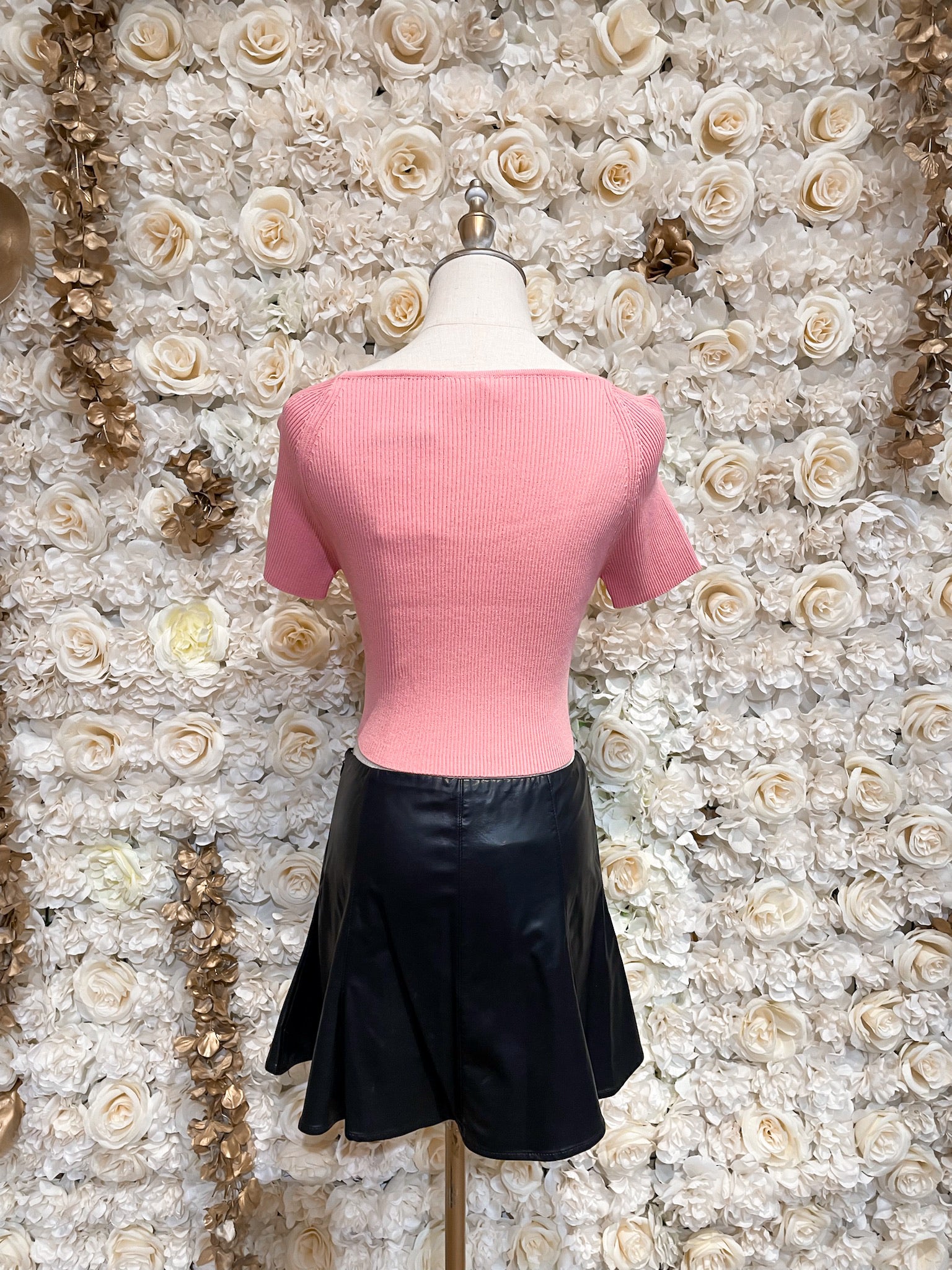 Ribbed cropped tee