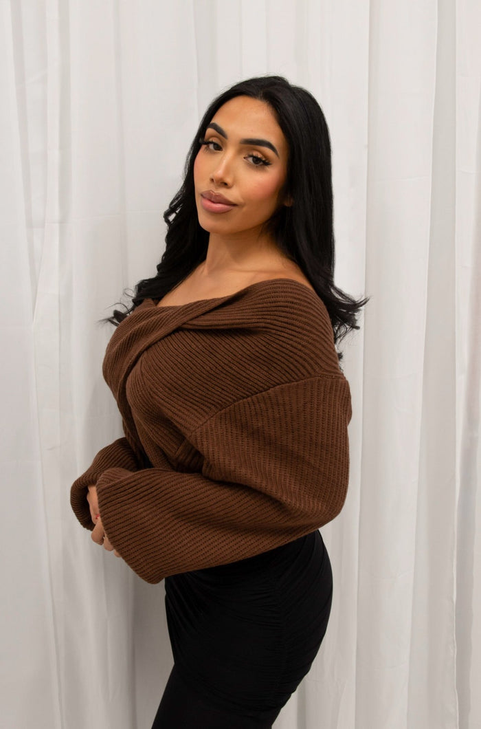 Oversized knitted long sleeve sweater with front twist