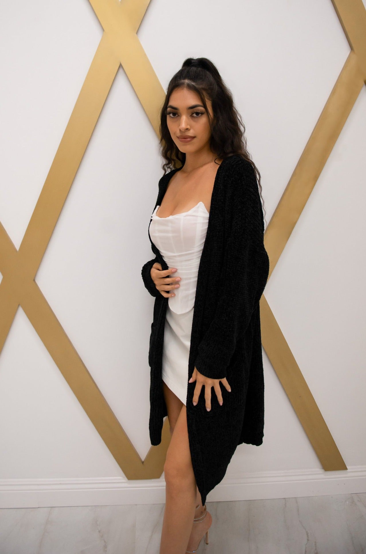 Knitted long cardigan