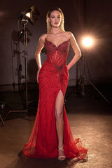  fitted strapless gown, featuring a deep V-neckline and sheer structured bodice adorned with a linear beaded motif