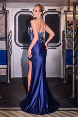 fitted dress features a strapless sweetheart neckline and a stunning beaded corset bodice,