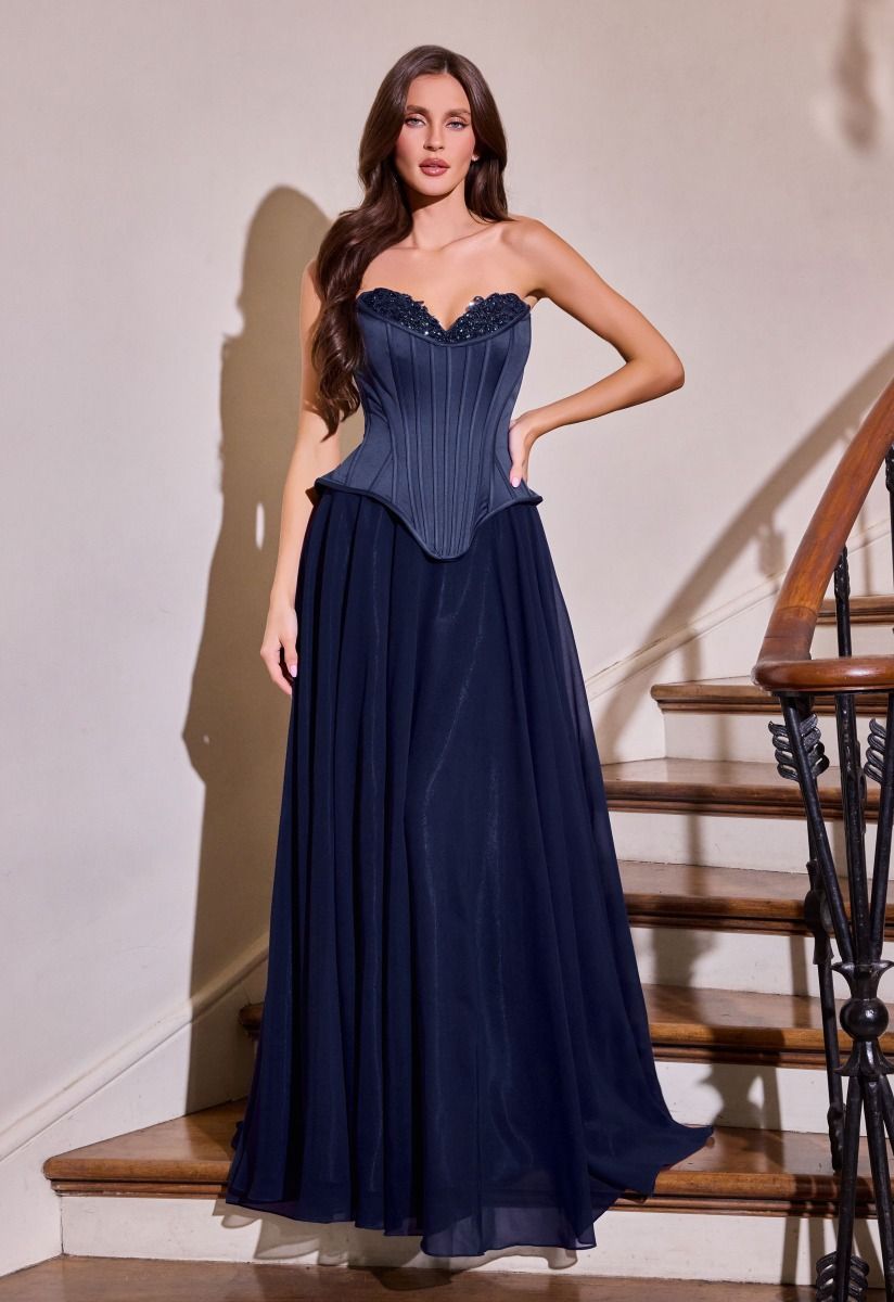 structured top cinches the waist with elegant boning and lace-up back detailing
