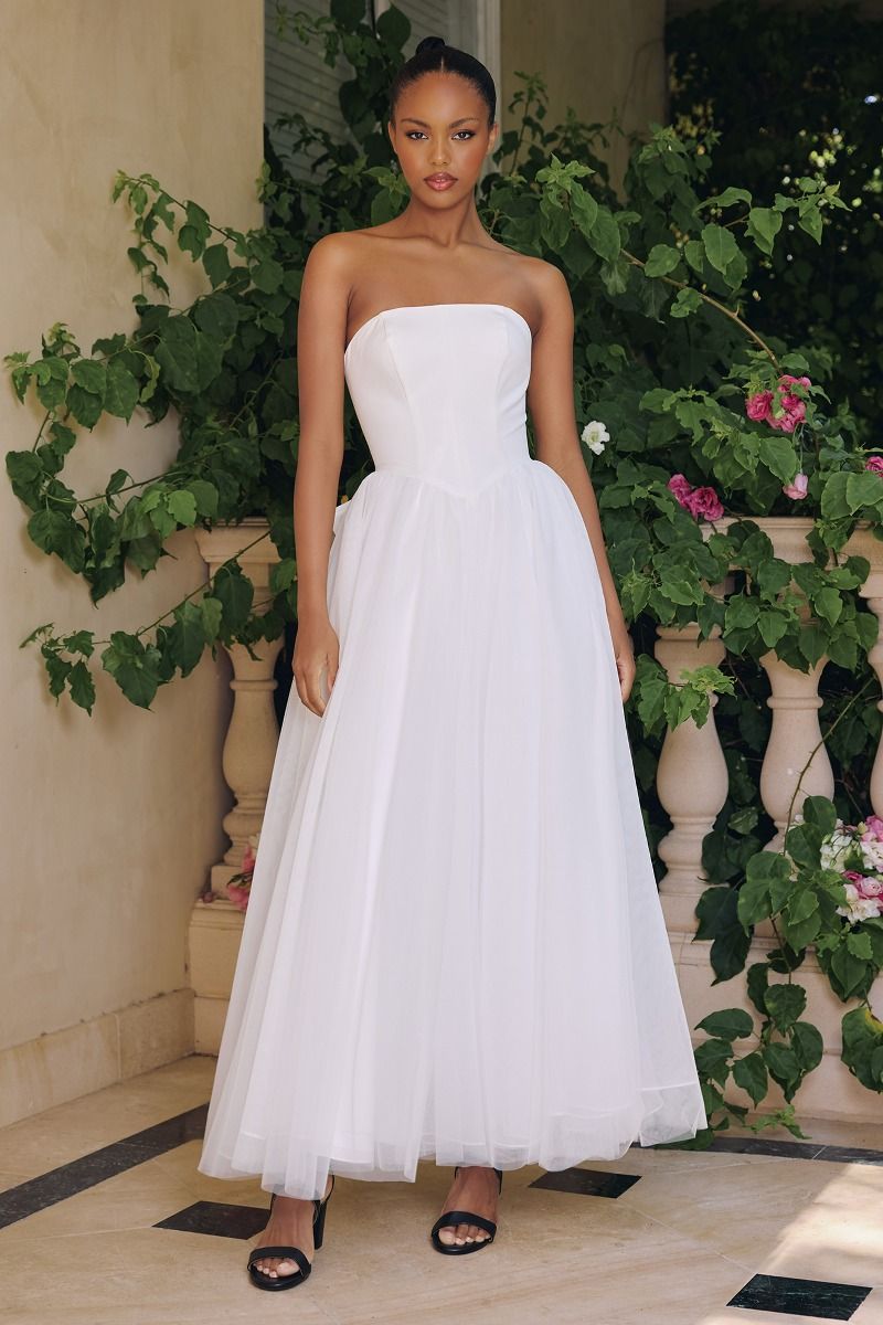 A-line gown blends dreamy volume with modern structure