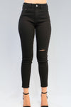 Black skinny jeans.