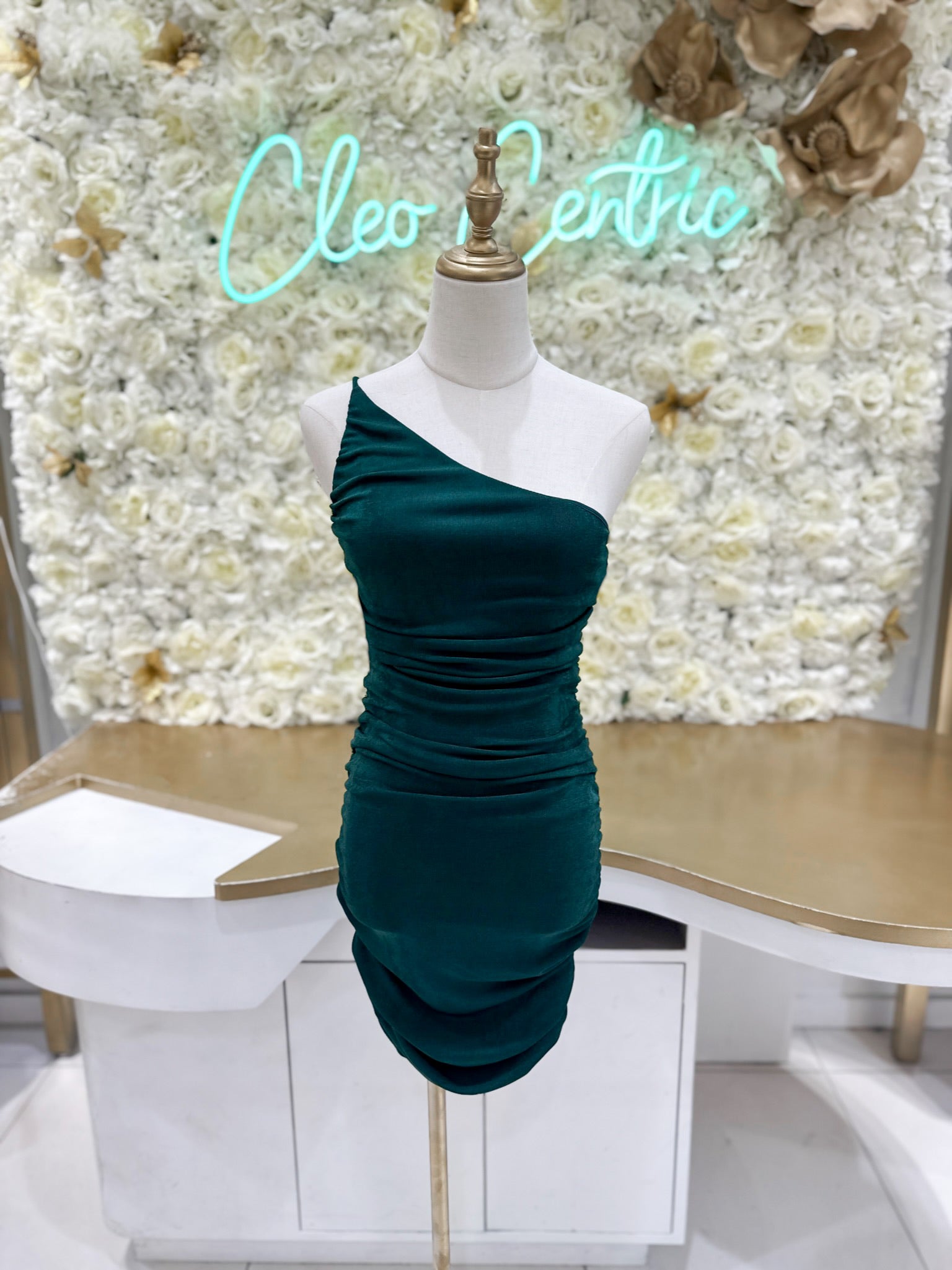 Mary One Shoulder Midi Dress (Emerald) Cleo Centric Mary One Shoulder Midi Dress (Emerald) Cleo Centric