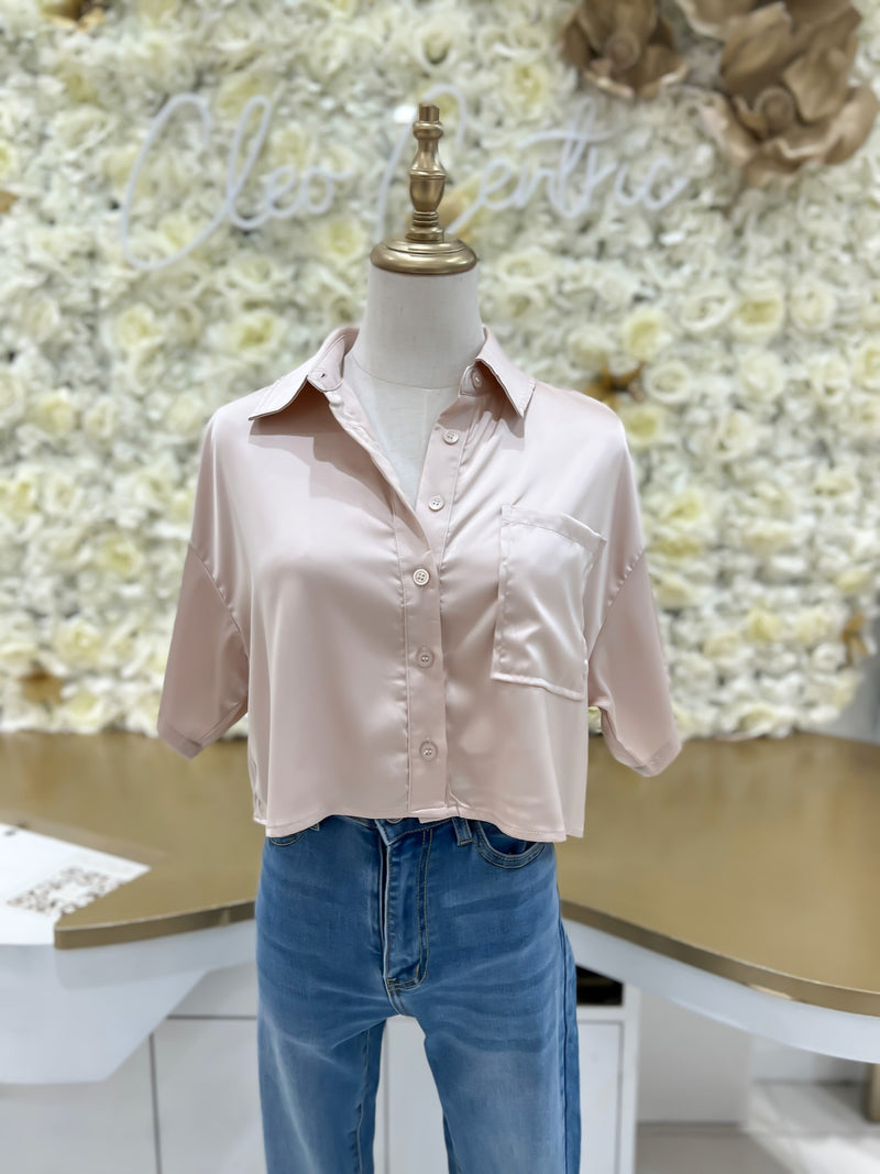 Short sleeve button up.